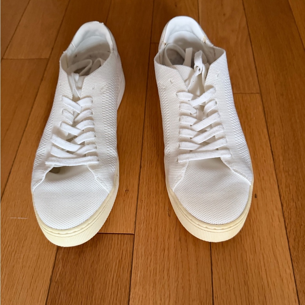 Classic White Men's Sneakers